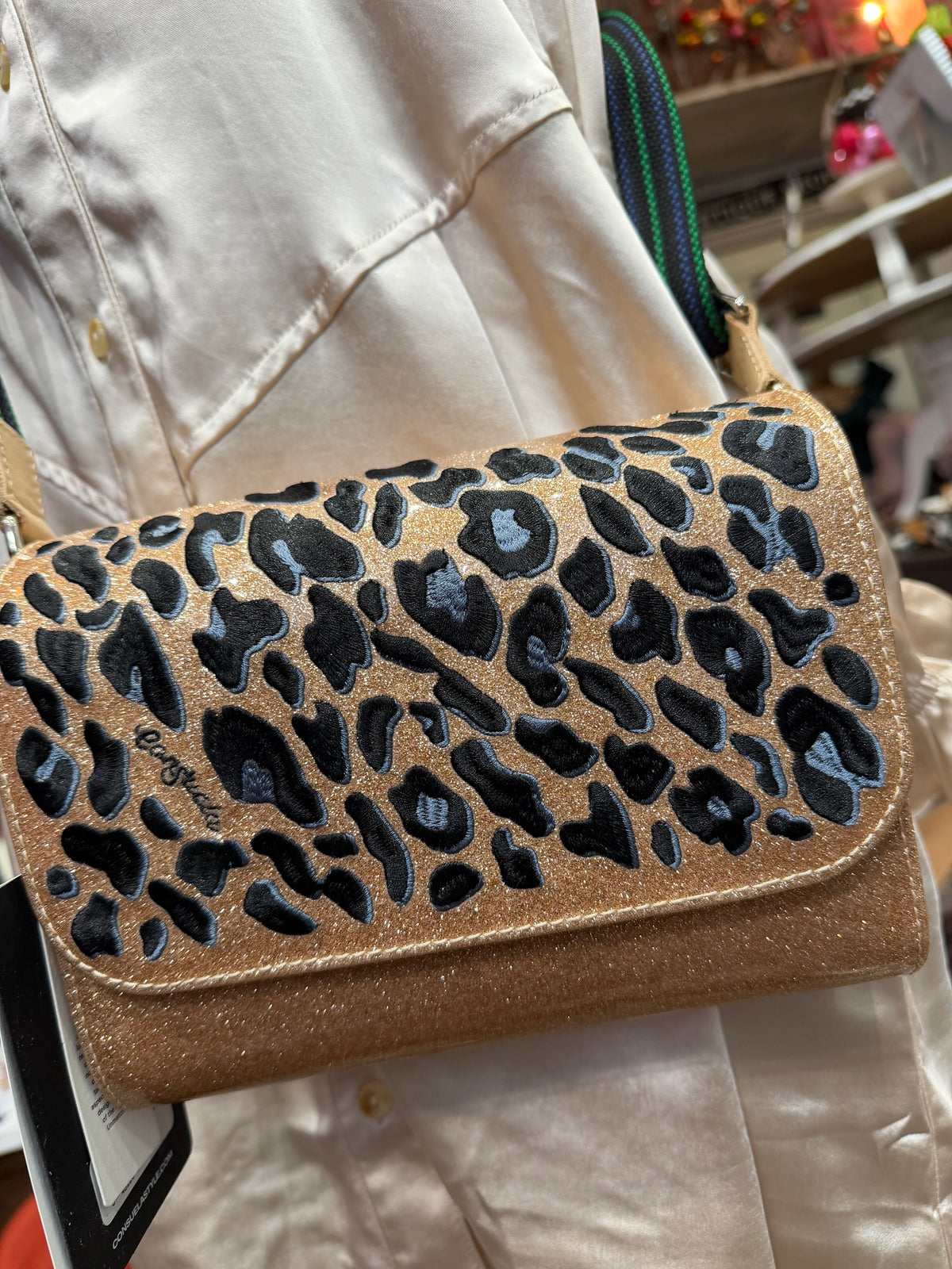 Consuela - On the Town - Joss