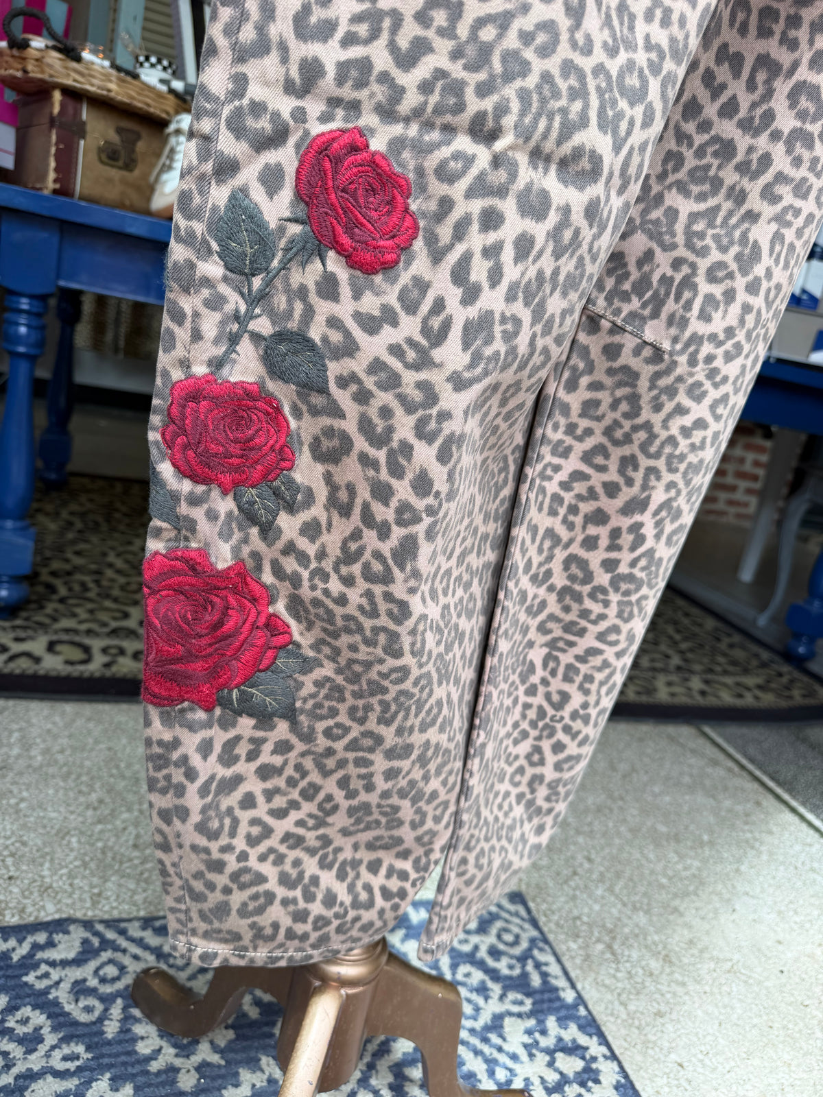 Leopard Barrel Jeans - Rose Embroidery