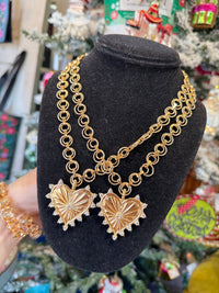 Queen of Hearts necklace