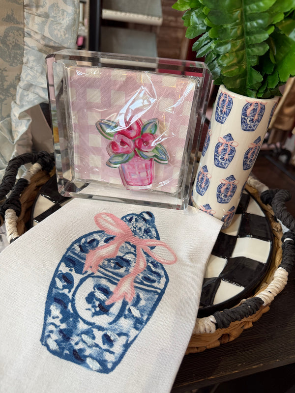 Ginger Jar with Pink - Vase