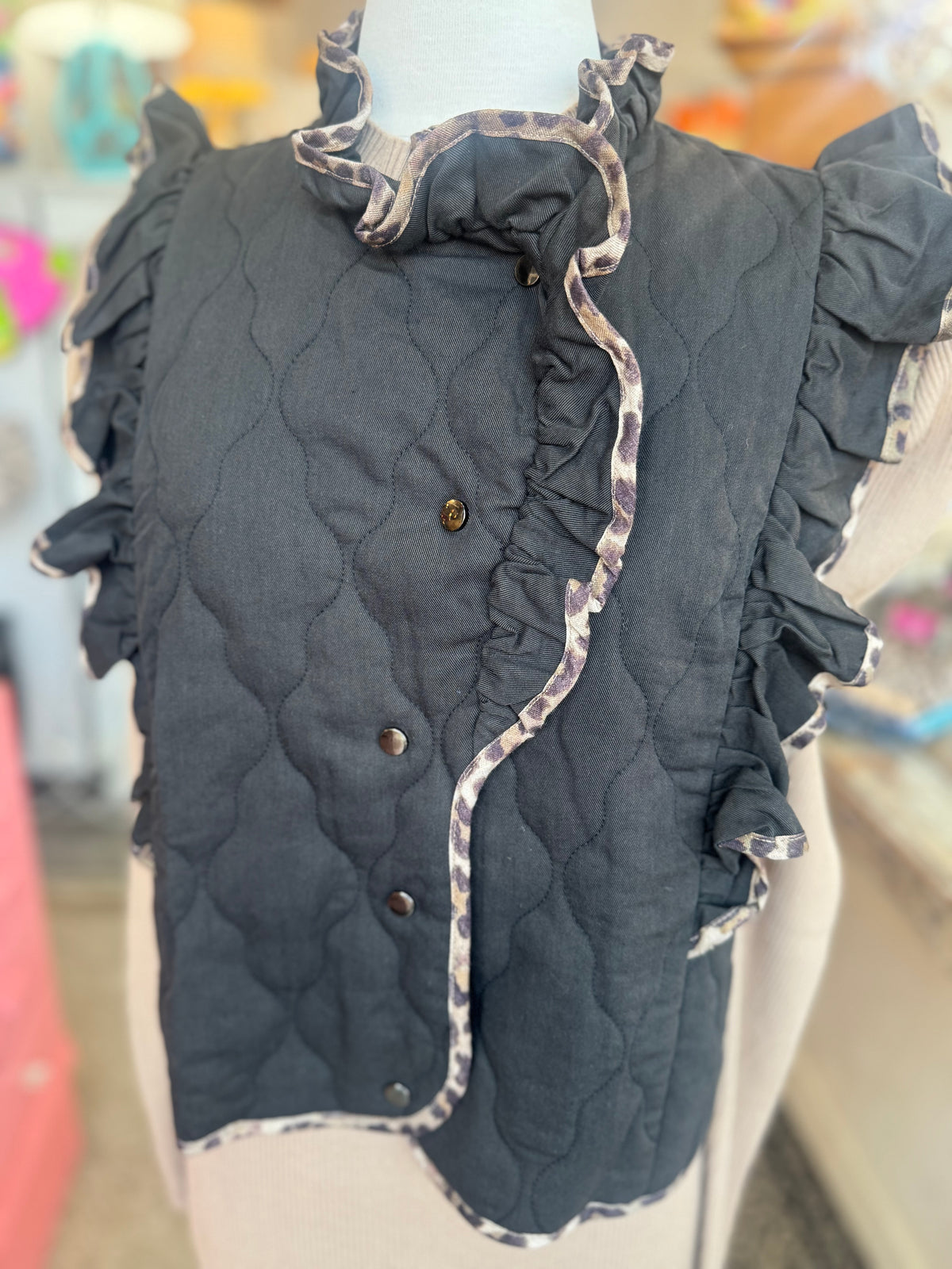 The Jaci Vest- Black