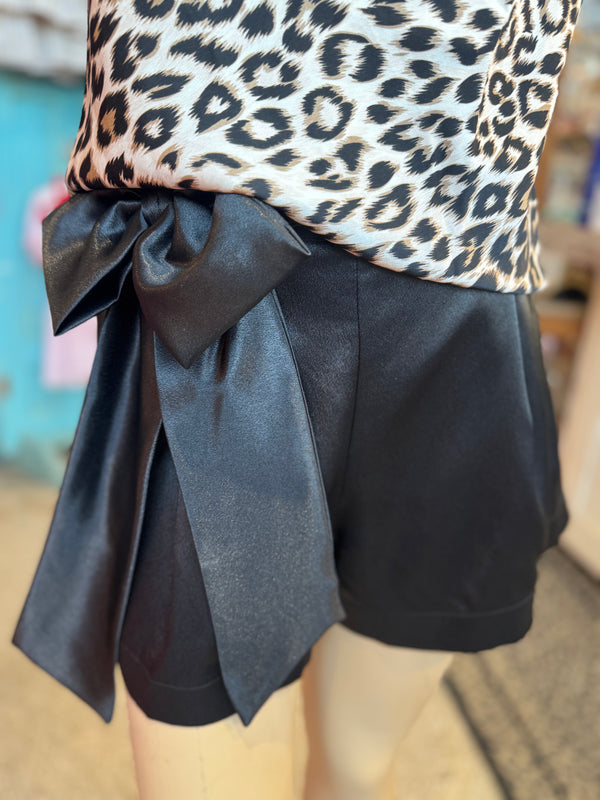 The Casey Glam Shorts - Black