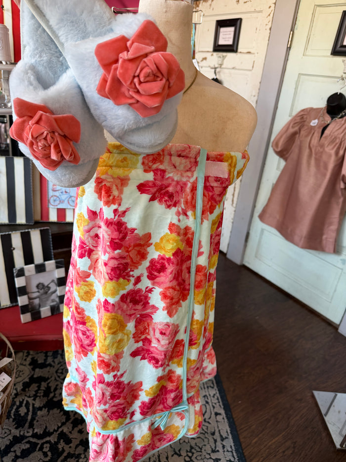 Preppy Floral Spa Wrap
