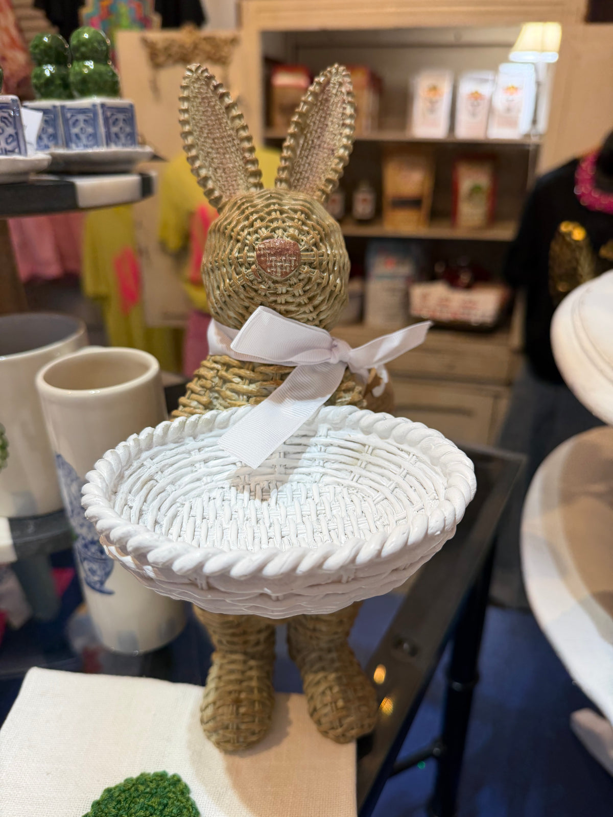 Woven Bunny Sitter