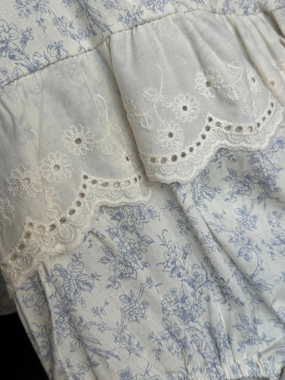 Vintage Whisper Bubble