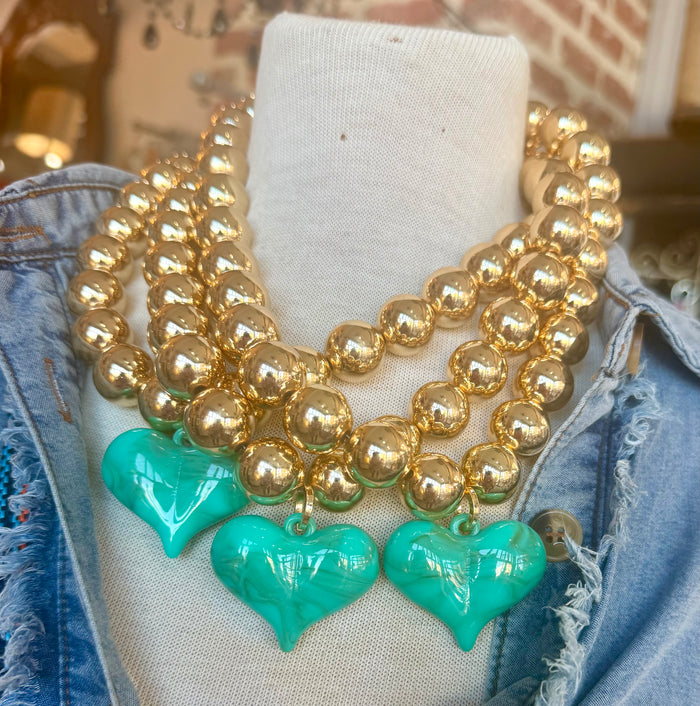 The LALA heart necklace