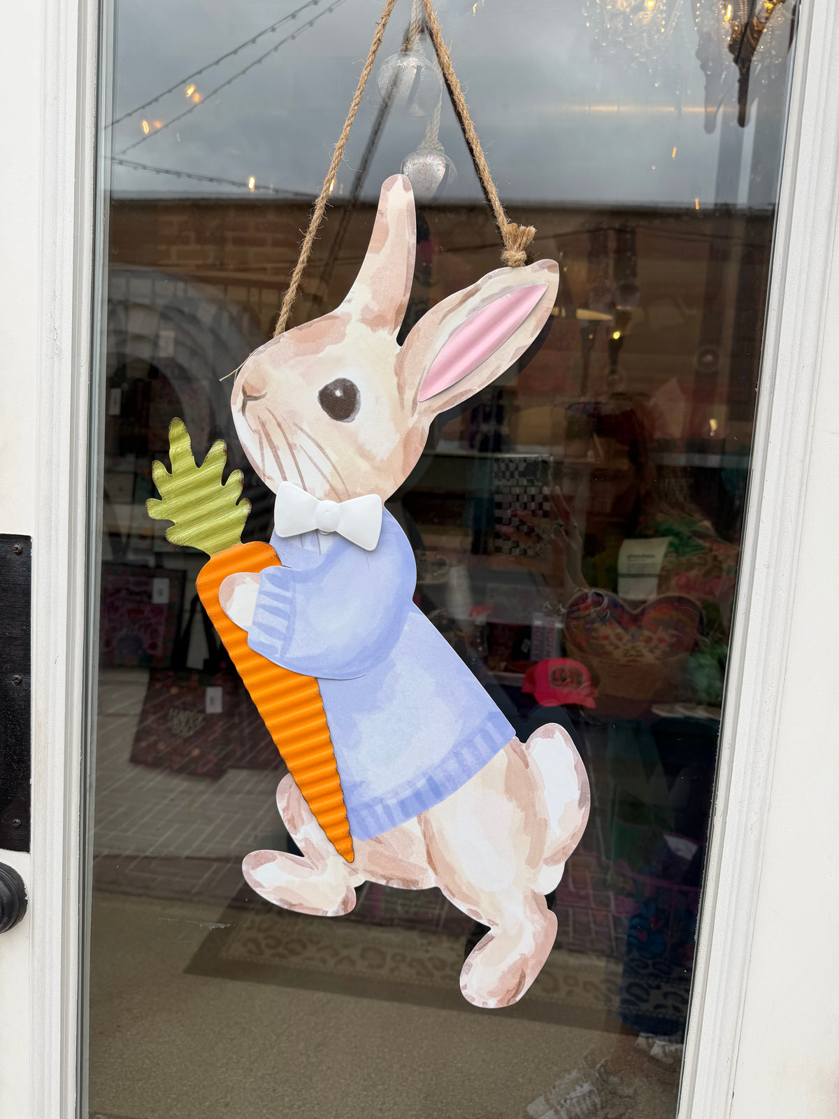 BUNNY TIN DOOR HANGER