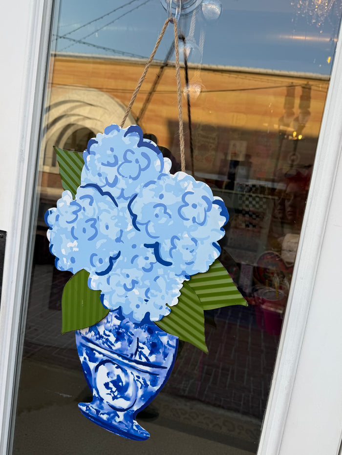 HYDRANGEA TIN DOOR HANGER
