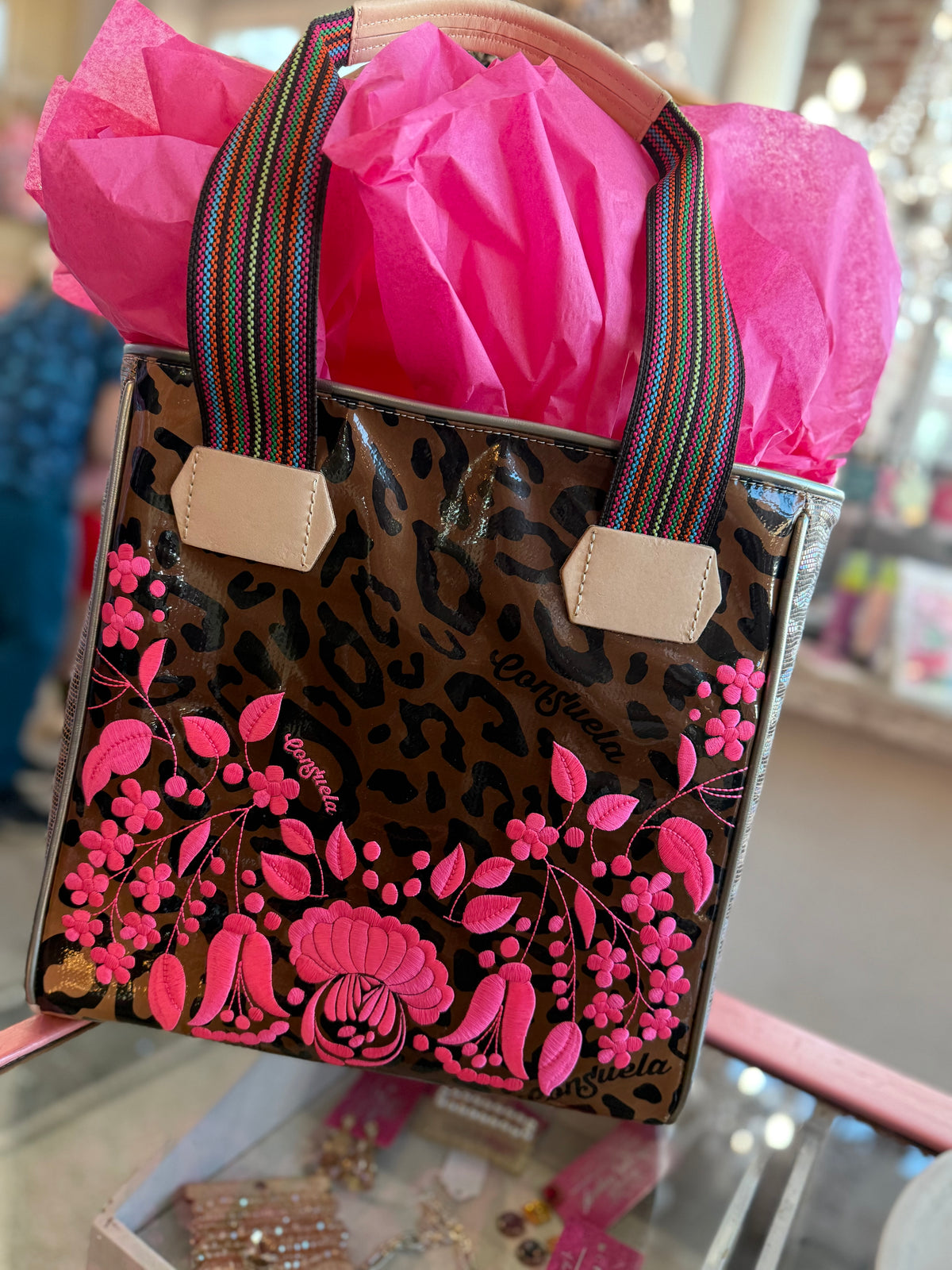 CONSUELA - Classic tote - Leopard Love