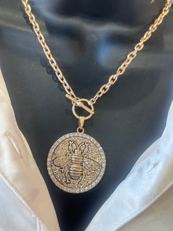 The Bee-Dazzled Necklace
