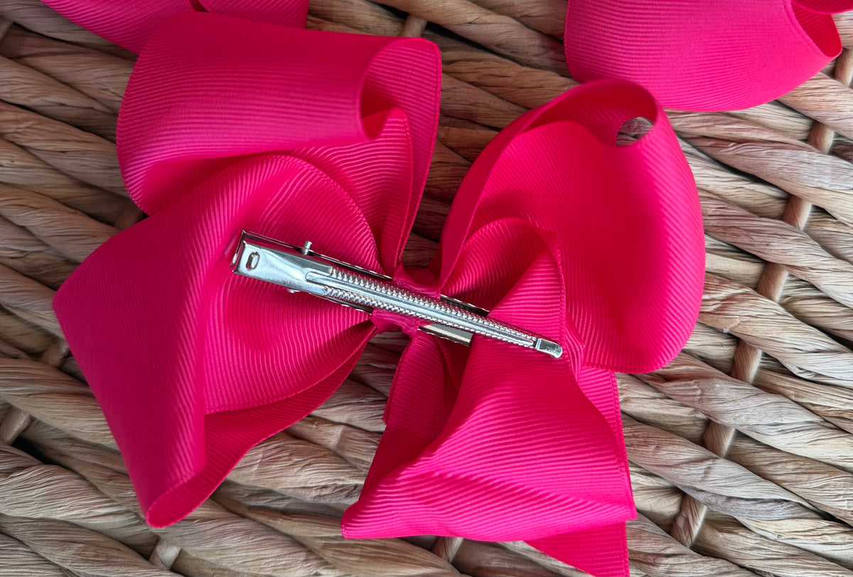 Hot Pink Bow