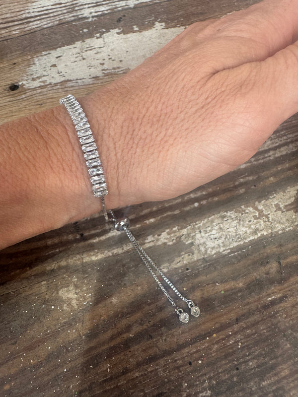 The Brandi Cinch Bracelet - Silver