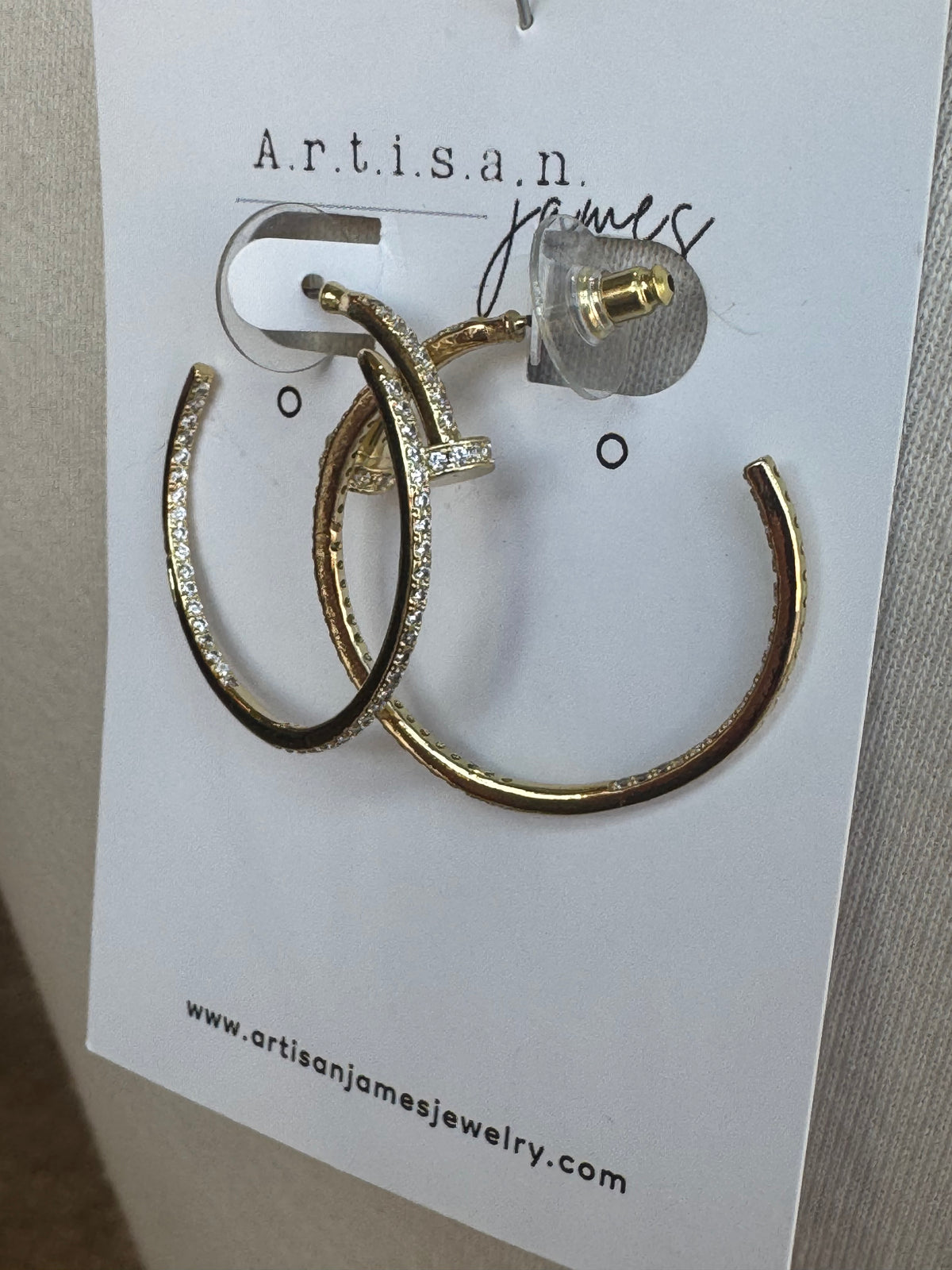Artisan James Nailed It Hoops