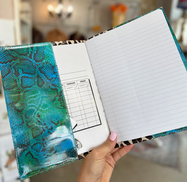 Consuela notebook- Mona