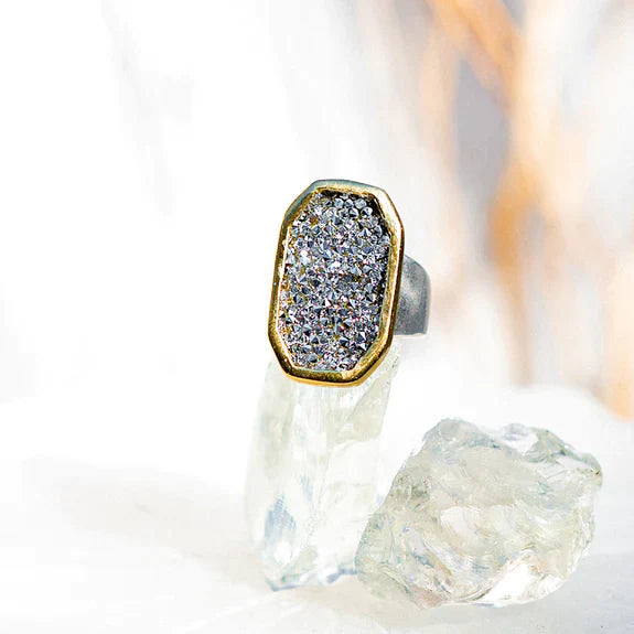 Waxing Poetic - Kristal Lumina Ring