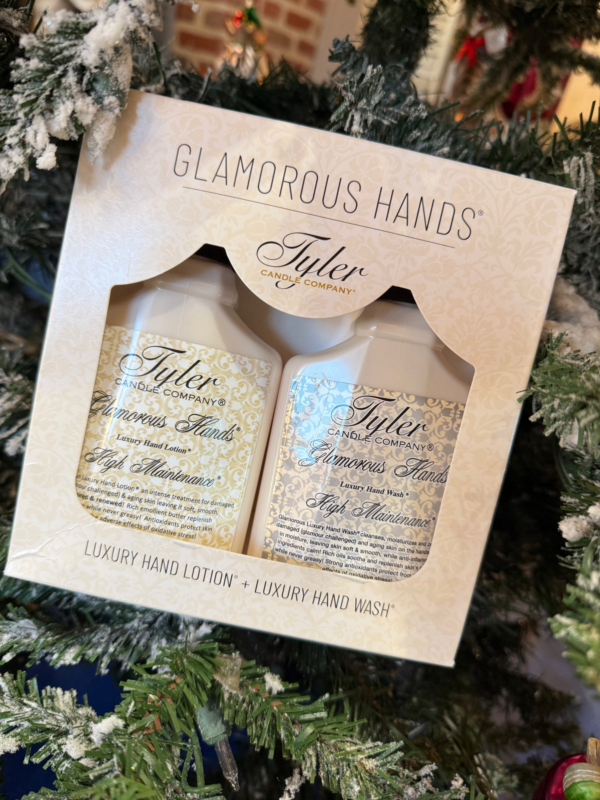 TYLER CANDLE GLAMOROUS HANDS - HIGH MAINTENANCE