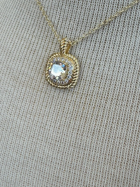 The Jackie Necklace