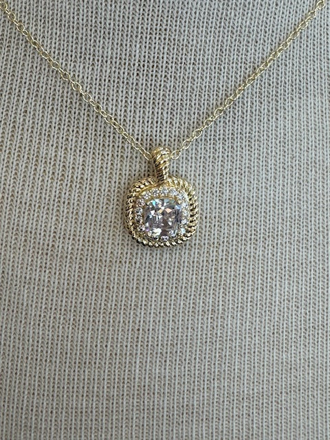 The Jackie Necklace