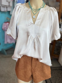 The Khaki Caramel Shorts