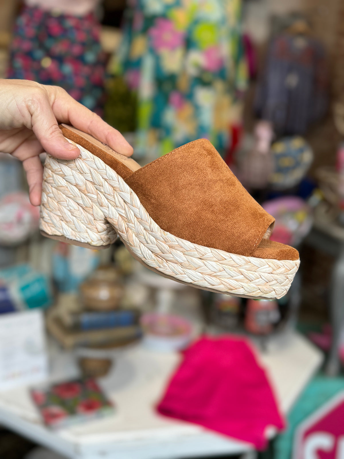 Lala Cognac Wedge