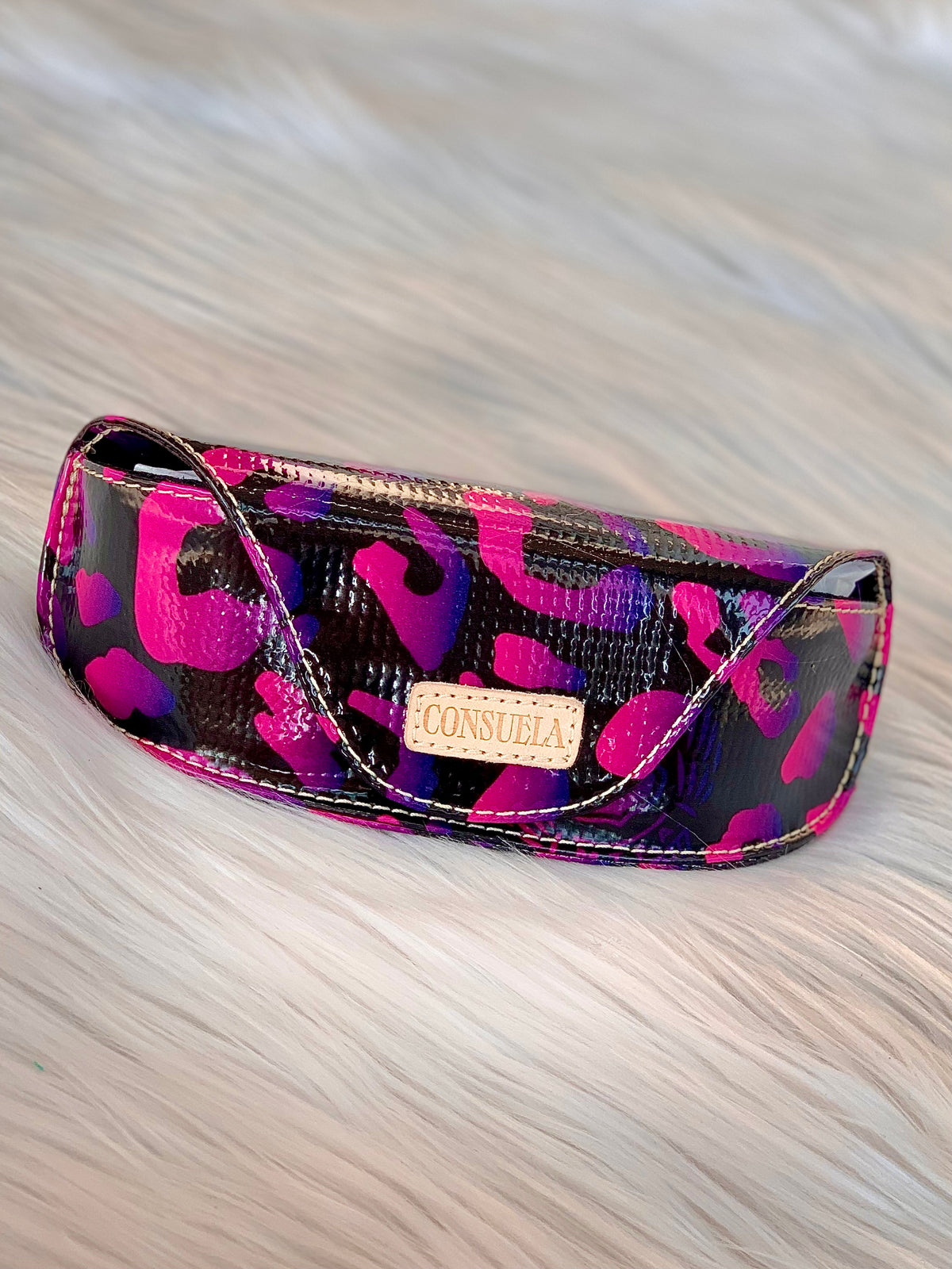 CONSUELA - Sunglass Case - PEBBLES