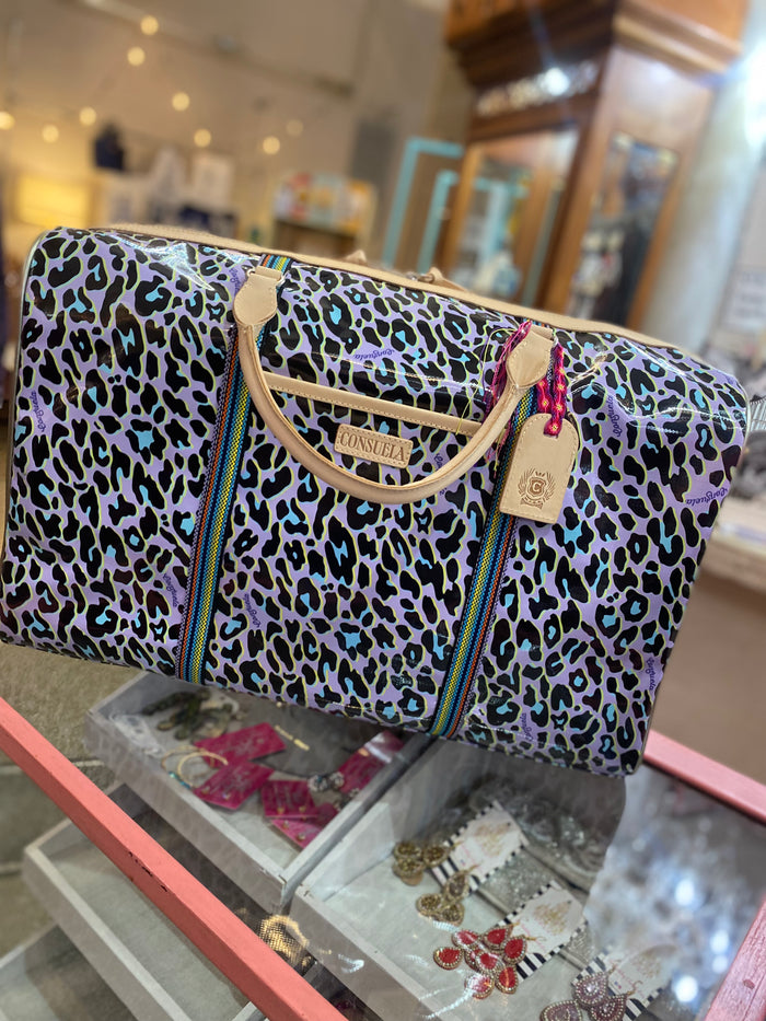 CONSUELA - Weekender Lavender Leopard