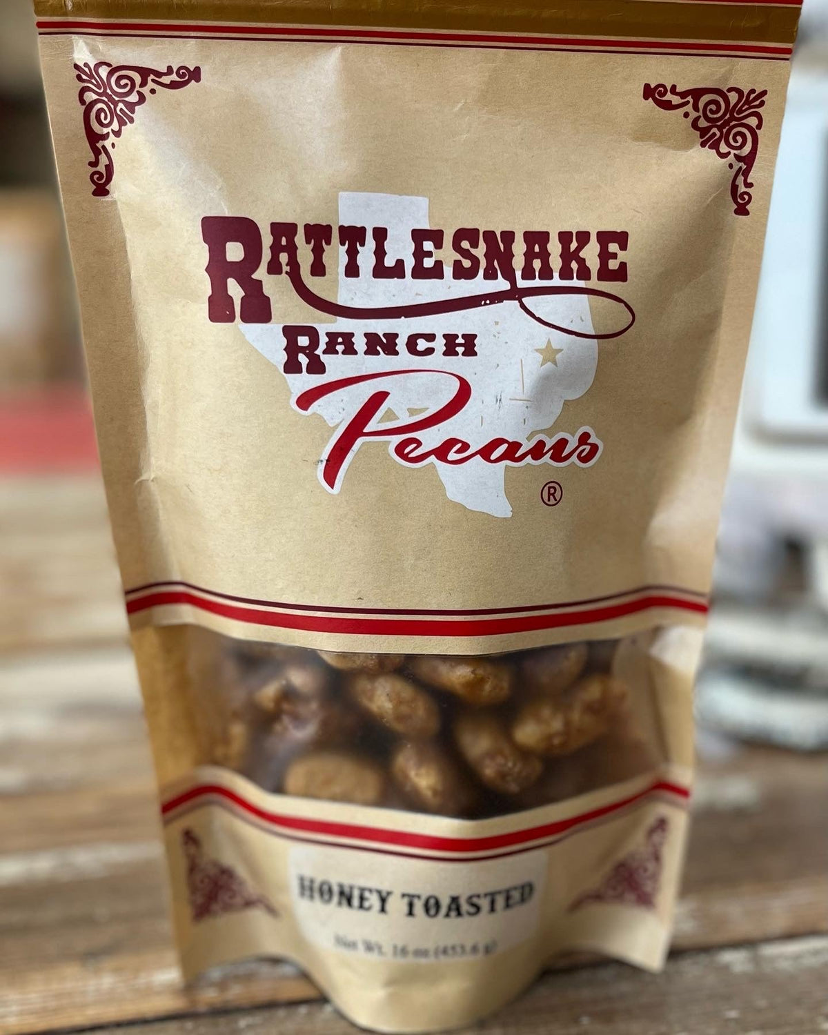 Rattlesnake Pecans - 16 oz