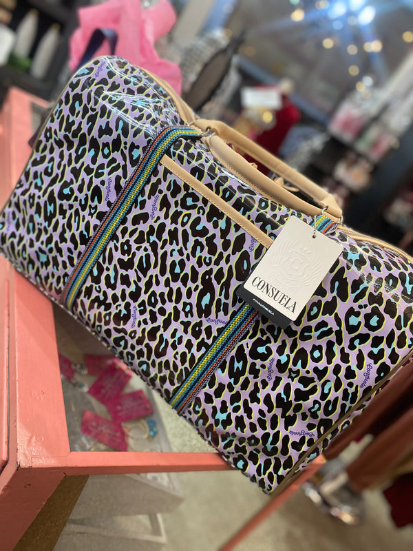 CONSUELA - Weekender Lavender Leopard